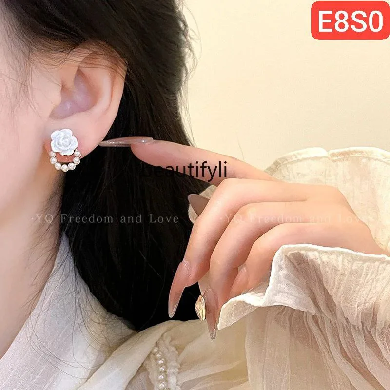 White Rose Round Pearl Earrings E11  Materials : Alloy & Resin  60TK MOQ-3  55TK MOQ-12 - slide 3