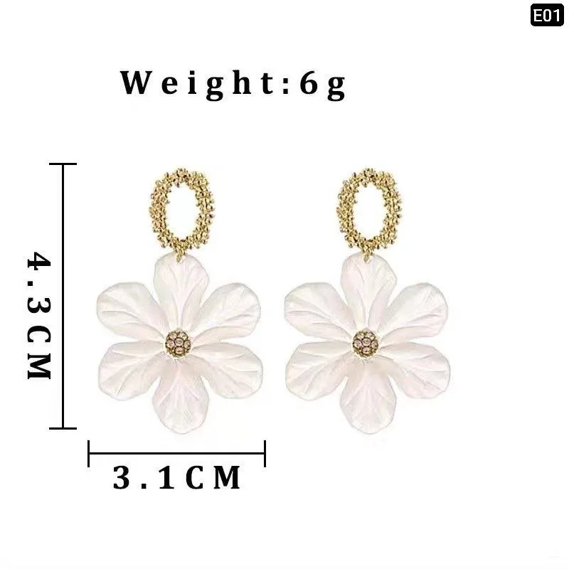 White Flower Earring - slide 4