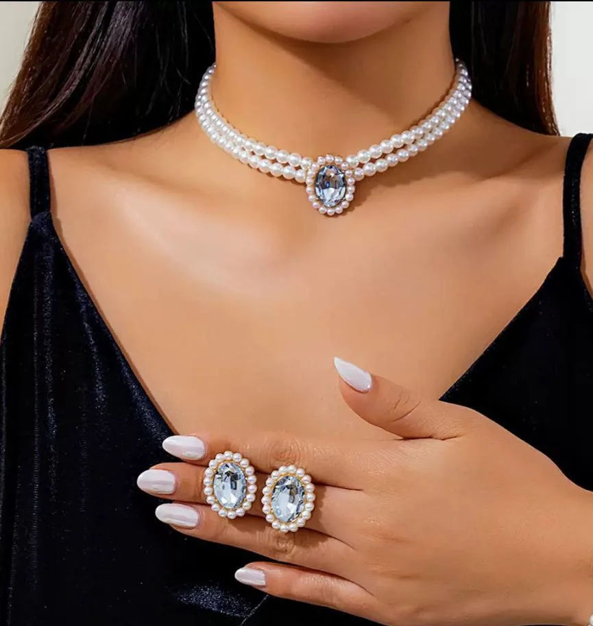 Multi Pearl One Big Stone Jewellery Set - slide 2