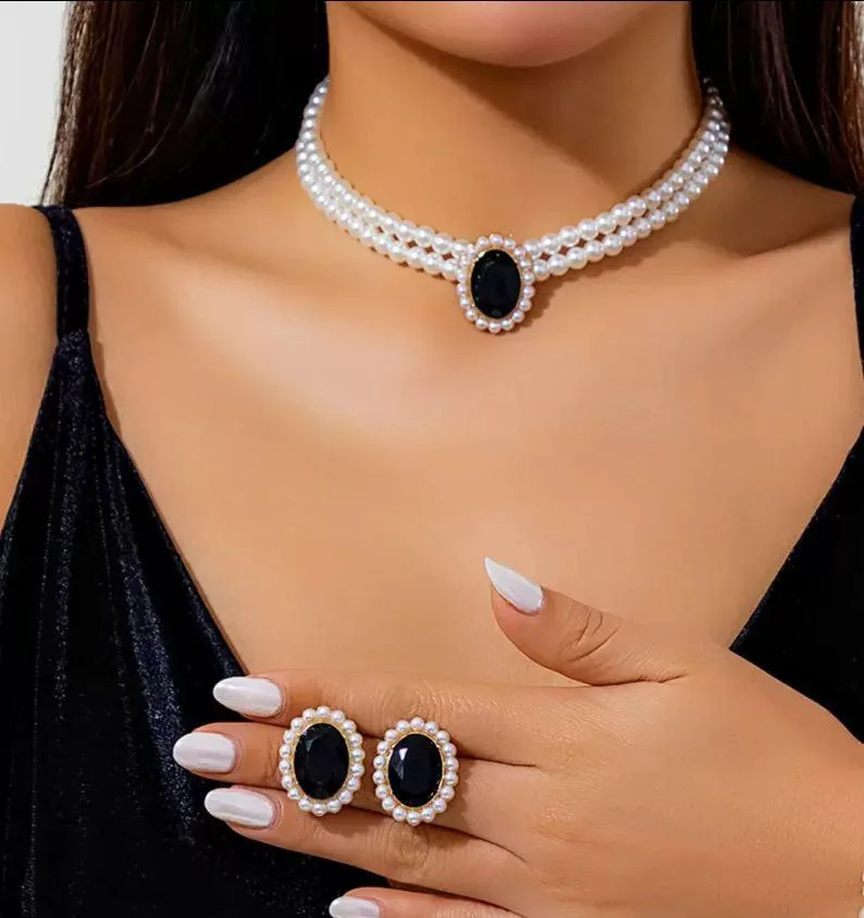 Multi Pearl One Big Stone Jewellery Set